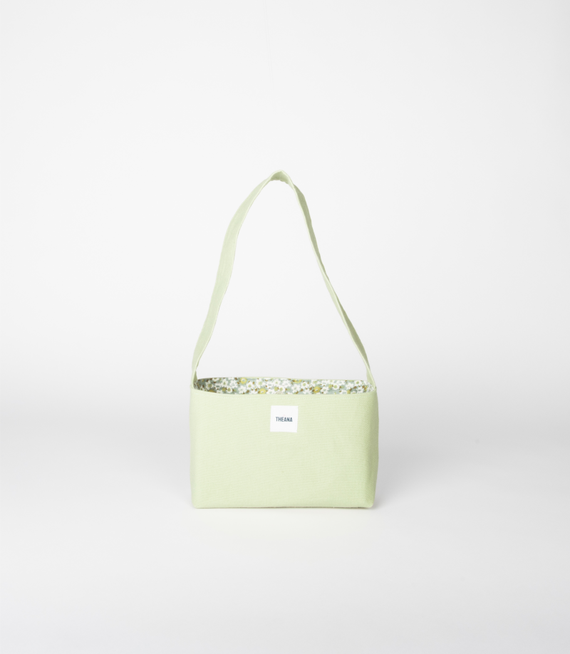 Mini sac vert pomme Theana en coton avec bouton aimanté mini sac en coton vert pomme avec doublure fleurie et bouton aimanté – marque THEANA