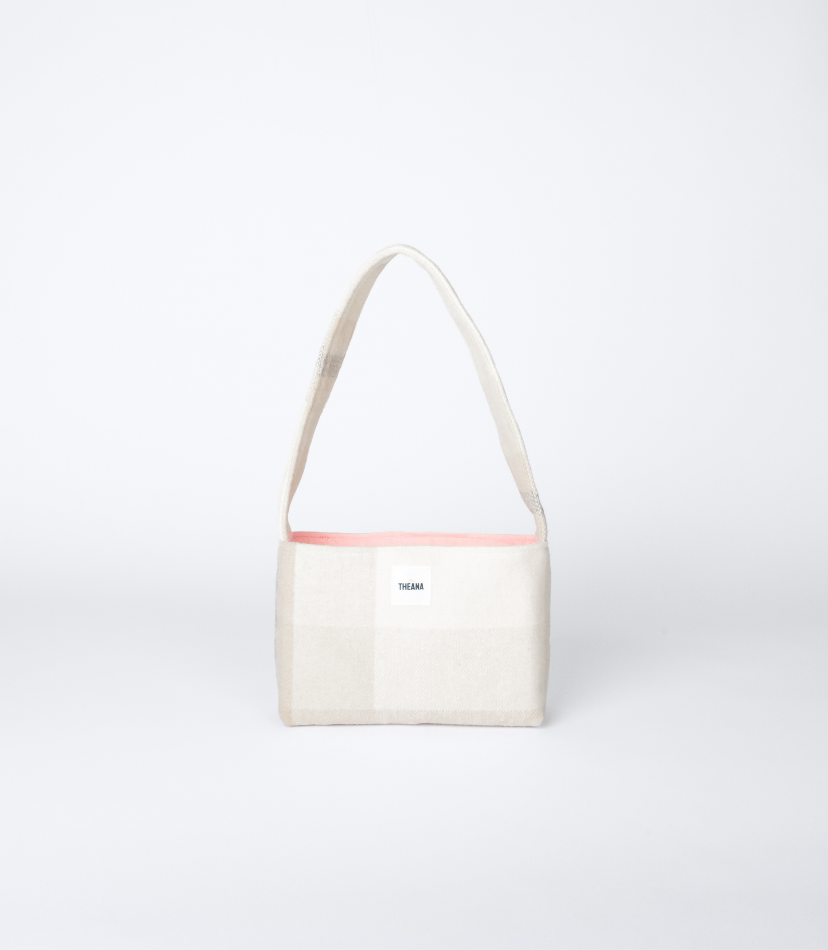 mini sac à carreaux gris avec doublure rose et bouton aimanté – marque THEANA