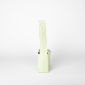 Mini sac en coton vert pomme THEANA – profil mini sac en coton vert pomme vu de profil – marque Theana
